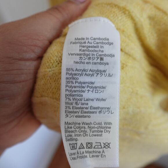 NWT J Crew Factory Cable-knit Mockneck Sweater in Extra-Soft Yarn XL Yellow - Picture 7 of 10